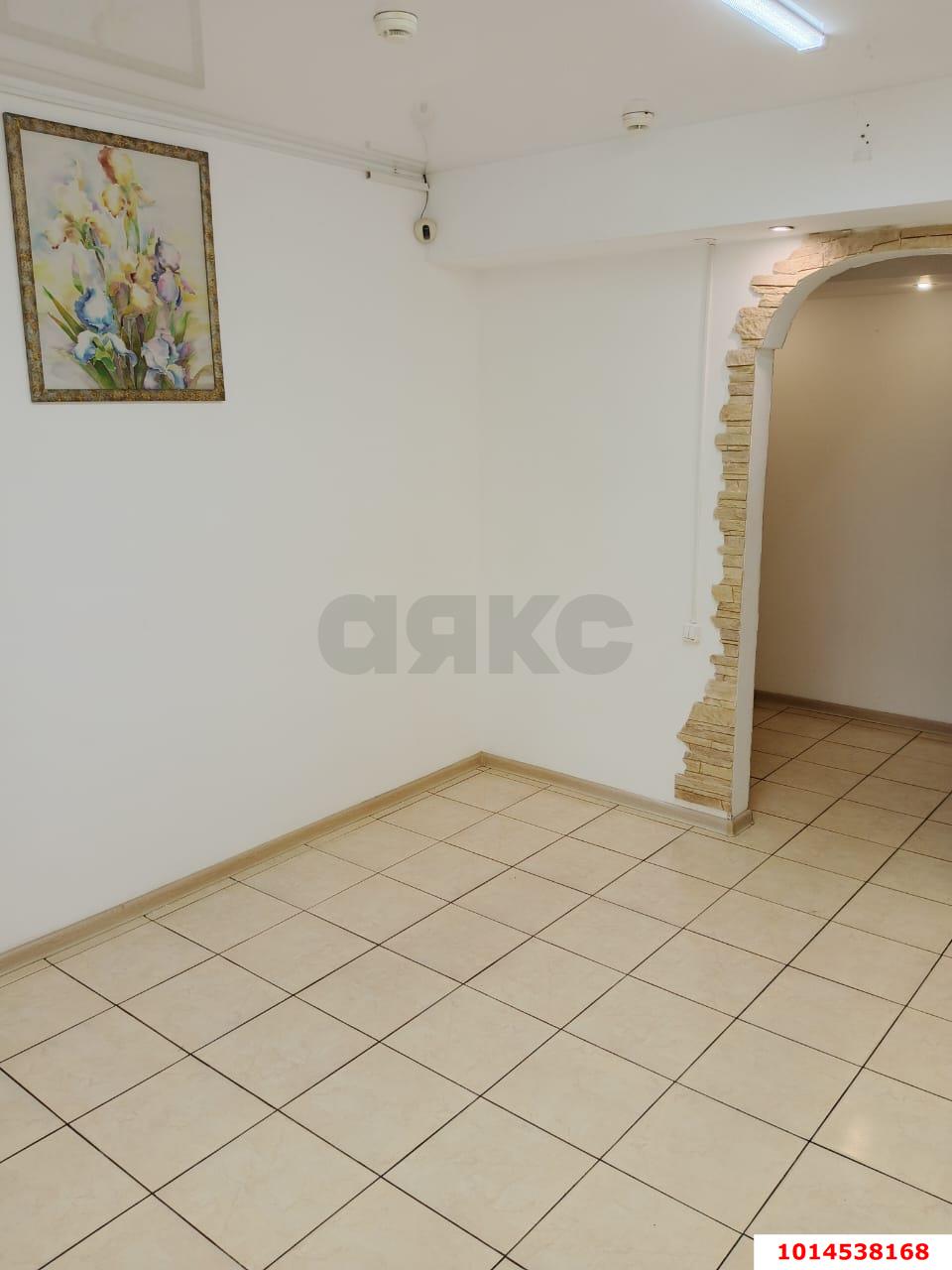 Фото №2: Офисное помещение 40 м² - Краснодар, Завод Измерительных Приборов, ул. Зиповская, 39