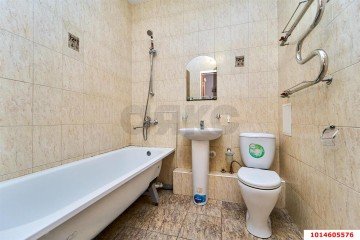 Фото №5: 1-комнатная квартира 50 м² - Краснодар, мкр. Восточно-Кругликовский, ул. им. Героя Яцкова И.В., 2
