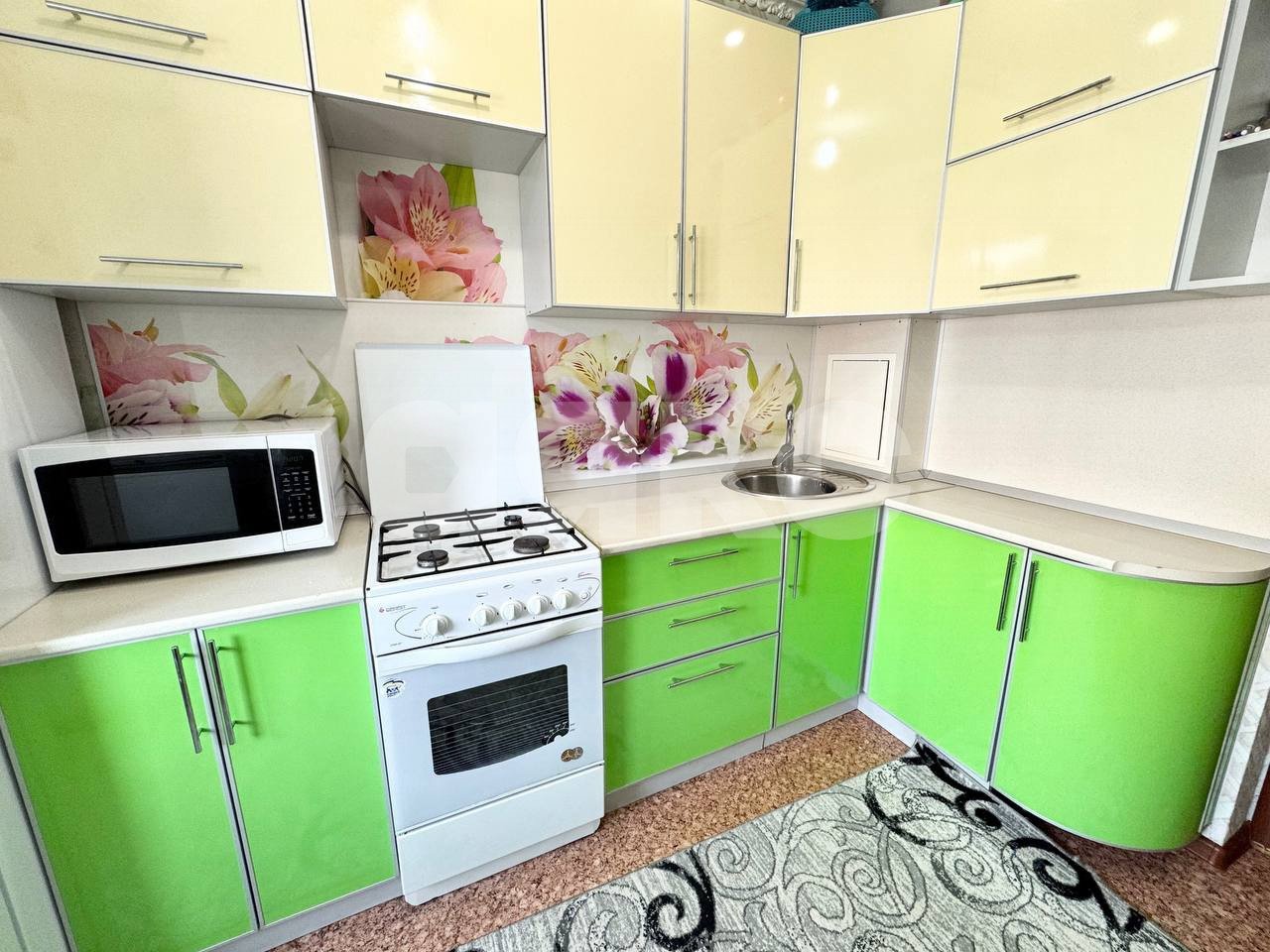 Фото №2: 3-комнатная квартира 65 м² - Нижнекамск, 31-й, ул. Сююмбике, 9