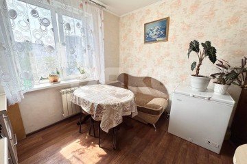 Фото №3: 3-комнатная квартира 62 м² - Нижнекамск, мкр. 27-й, пр-кт Мира, 22