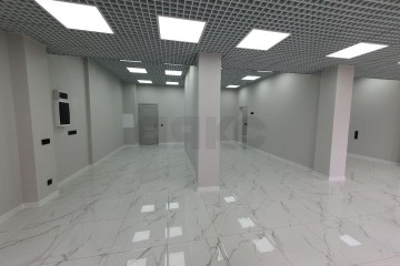 Фото №3: Торговое помещение 135 м² - Краснодар, мкр. жилой комплекс Флотилия, ул. имени 40-летия Победы, 178к2