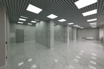 Фото №1: Торговое помещение 135 м² - Краснодар, мкр. жилой комплекс Флотилия, ул. имени 40-летия Победы, 178к2