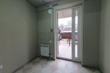 Фото №4: Офисное помещение 38 м² - Краснодар, мкр. Центральный, ул. Фабричная, 4