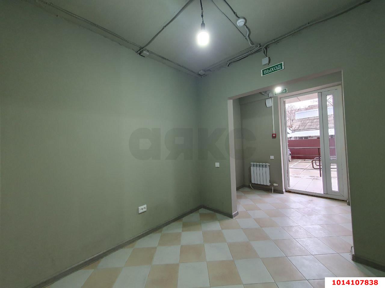 Фото №7: Офисное помещение 38 м² - Краснодар, Центральный, ул. Фабричная, 4