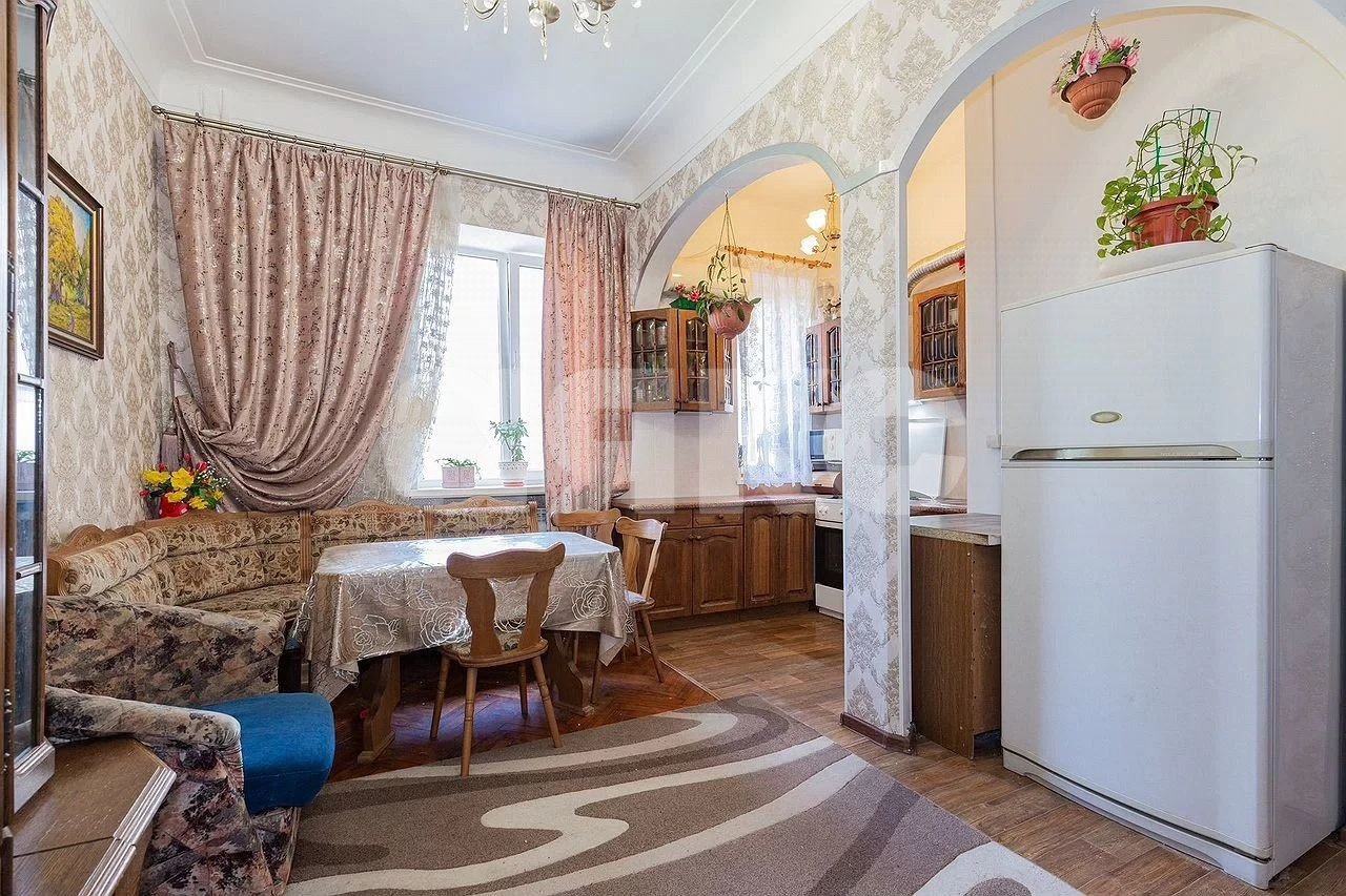 Фото №5: 4-комнатная квартира 72 м² - Ростов-на-Дону, Октябрьский, пр-кт Будённовский, 72/213