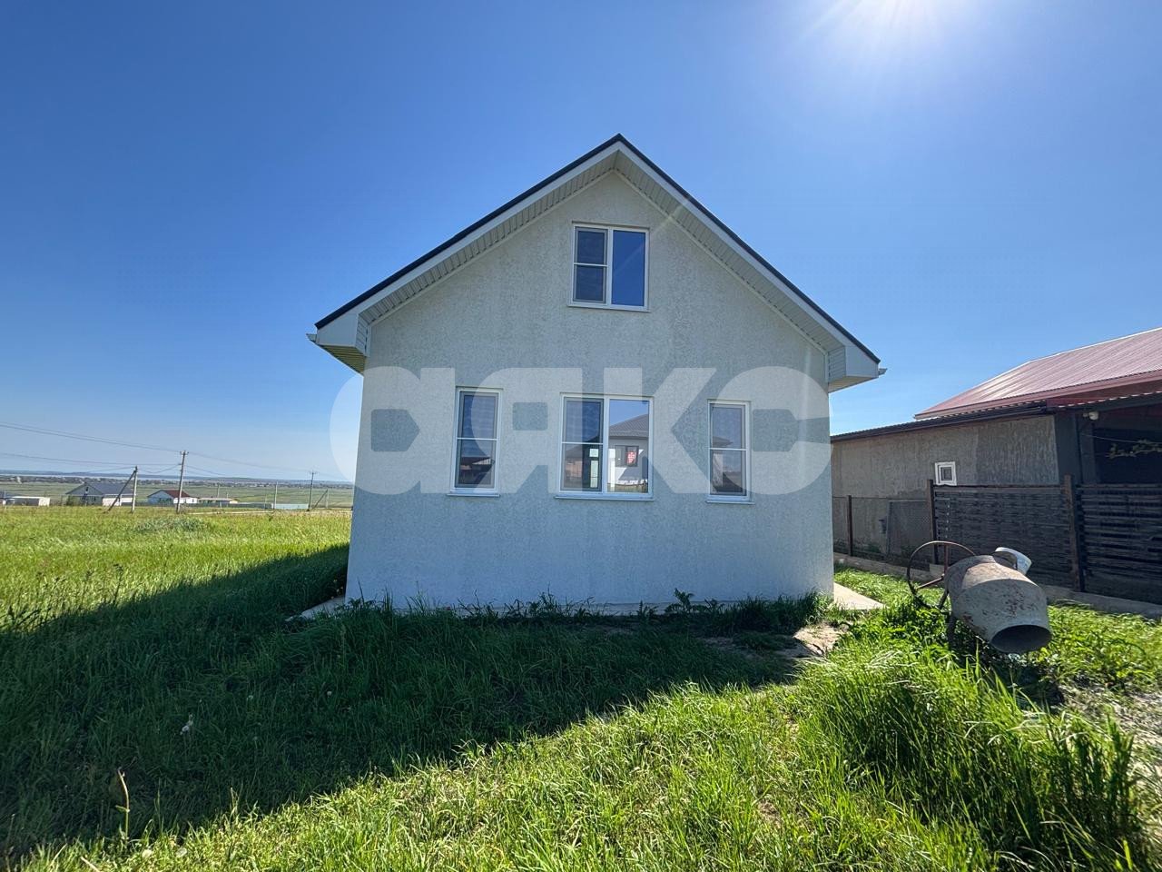 Фото №2: Коттедж 56 м² + 5 сот. - За Родину, Ключевой, ул. Тарахно