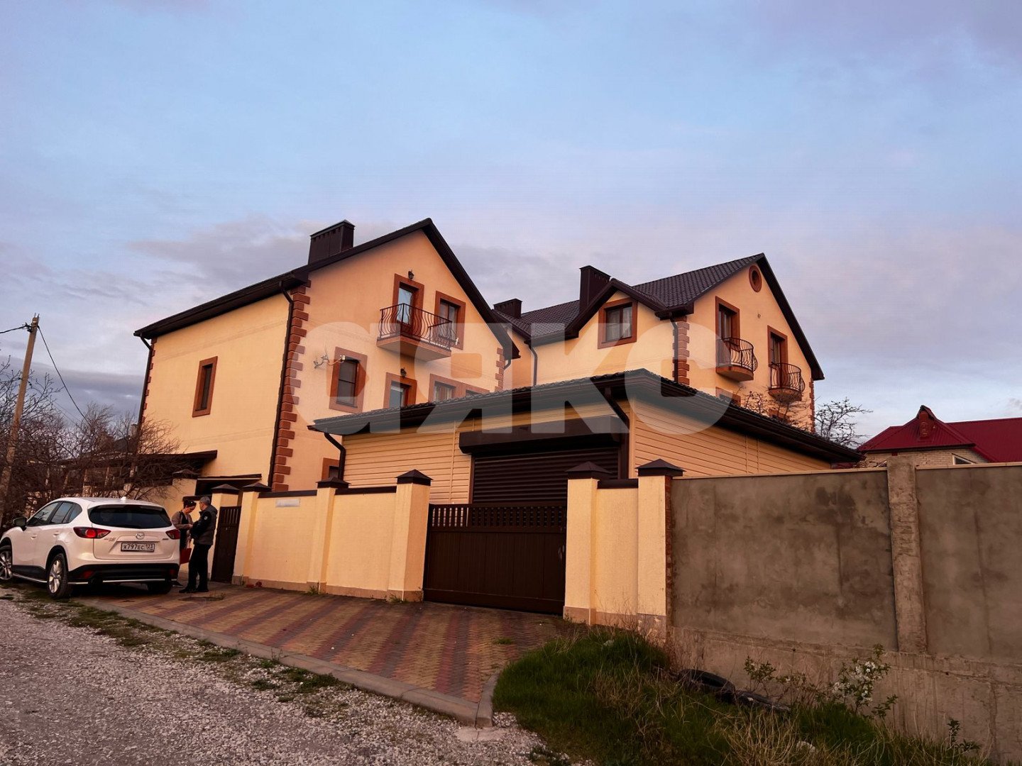 Фото №16: Коттедж 663 м² + 7.2 сот. - Геленджик, микрорайон Казачий, ул. Фруктовая, 16
