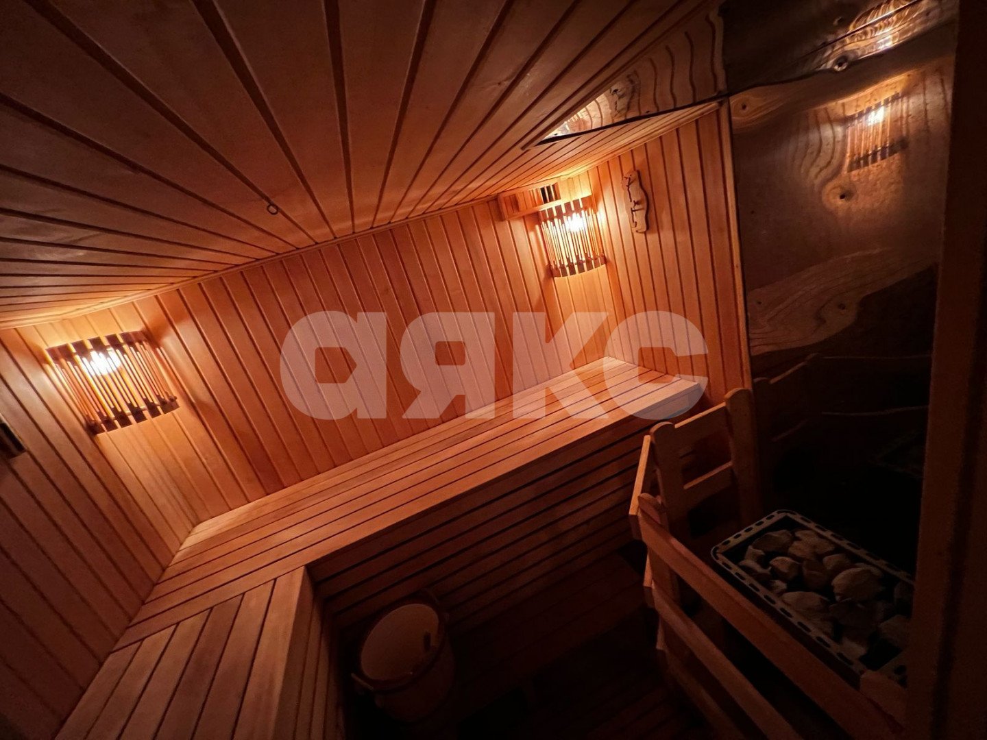 Фото №9: Коттедж 663 м² + 7.2 сот. - Геленджик, микрорайон Казачий, ул. Фруктовая, 16