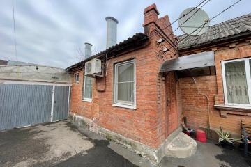 Фото №1: Часть дома 35 м² - Краснодар, мкр. Дубинка, ул. Таманская, 81