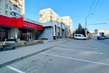 Фото №2: Торговое помещение 270 м² - Краснодар, мкр. Фестивальный, ул. имени Тургенева, 155