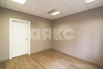 Фото №2: Коммерция 80 м² - Москва, мкр. 14-й квартал, пр-кт Ленинский, 82/2