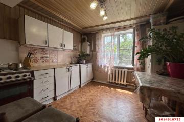 Фото №1: 2-комнатная квартира 70 м² - Краснодар, мкр. Центральный, ул. Кирова, 66