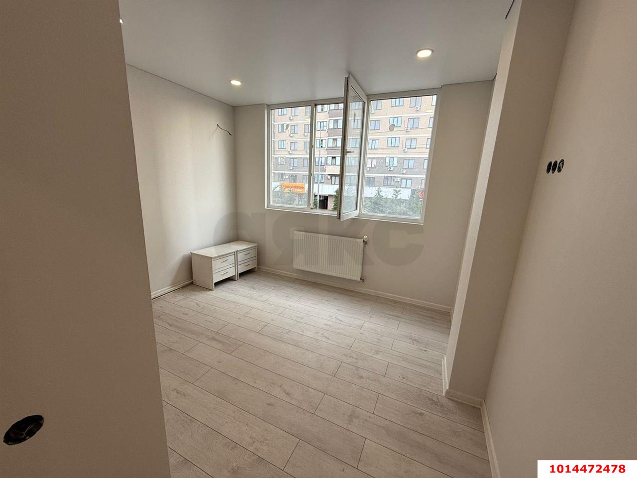 Фото №2: 1-комнатная квартира 27 м² - Краснодар, Прикубанский внутригородской округ, Калинино, имени Петра Метальникова, мкр. ЖК Арбатский, ул. Цезаря Куникова, 18лит4