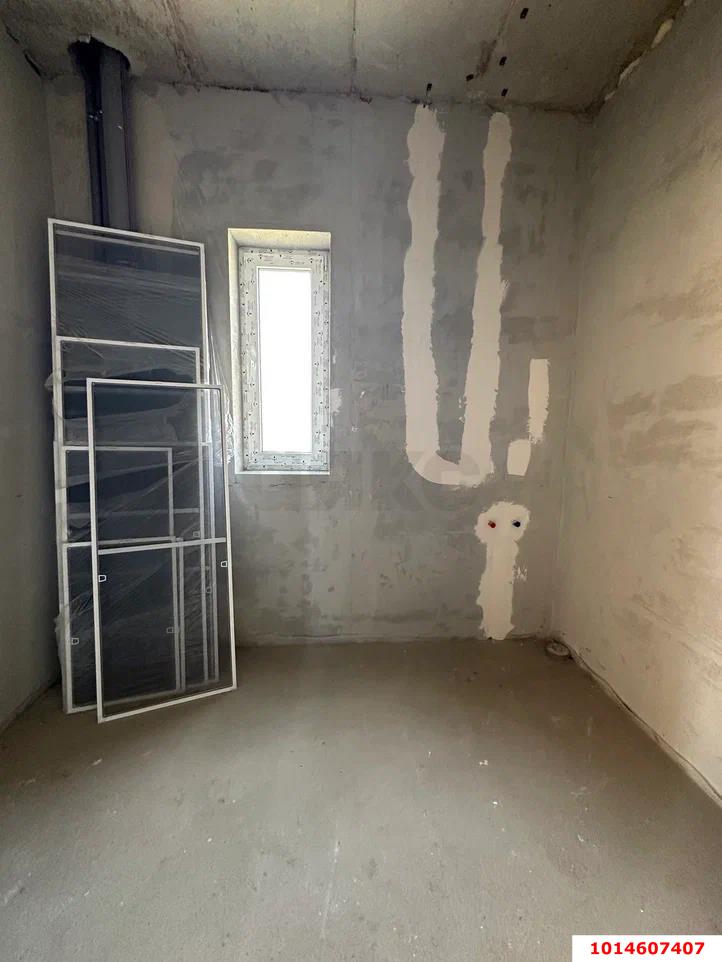 Фото №12: Дом 161 м² + 4 сот. - Краснодар, Прикубанский внутригородской округ, мкр. Тихая Поляна, ул. Бургундская, 44