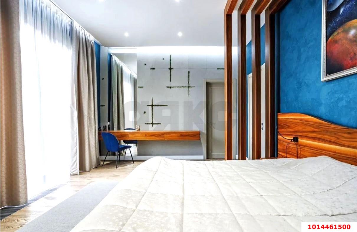 Фото №2: Дом 268 м² + 8 сот. - Краснодар, Прикубанский внутригородской округ, мкр. Горхутор, ул. Степана Неустроева, 18