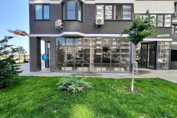 Фото №1: Торговое помещение 81 м² - Краснодар, мкр. жилой комплекс Дружный-2, б-р Адмиралтейский, 3