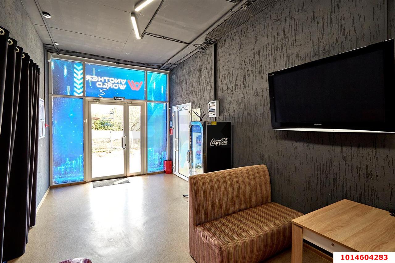 Фото №5: Коммерция 785 м² - Тимашевск, мкр. Южный, ул. Екатеринодарская, 102