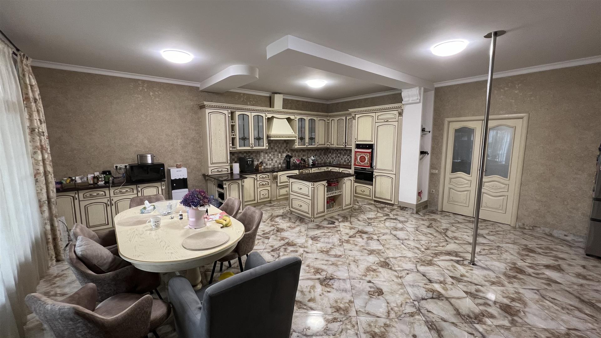 Фото №7: Дом 186 м² + 7.2 сот. - Краснодар, Карасунский внутригородской округ, ж/м Пашковский, ул. Карла Маркса