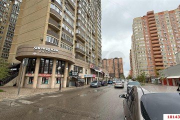 Фото №1: Торговое помещение 90 м² - Краснодар, мкр. жилой комплекс Бауинвест, ул. имени 40-летия Победы, 186к1