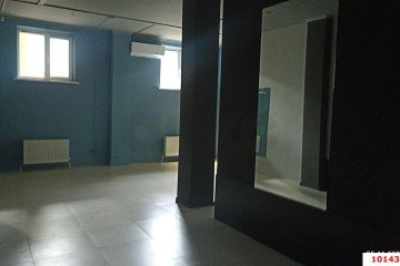 Фото №3: Торговое помещение 90 м² - Краснодар, мкр. жилой комплекс Бауинвест, ул. имени 40-летия Победы, 186к1