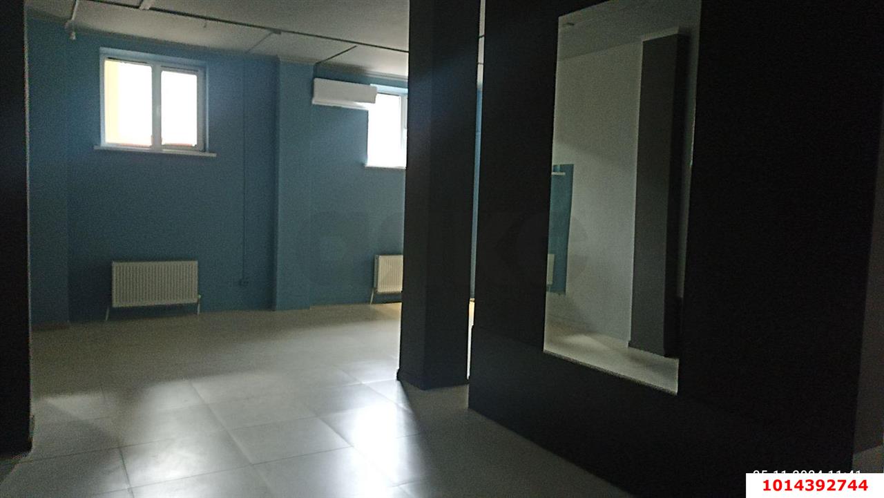 Фото №3: Торговое помещение 90 м² - Краснодар, жилой комплекс Бауинвест, ул. имени 40-летия Победы, 186к1