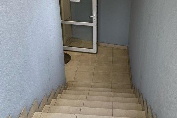 Фото №5: Торговое помещение 90 м² - Краснодар, мкр. жилой комплекс Бауинвест, ул. имени 40-летия Победы, 186к1
