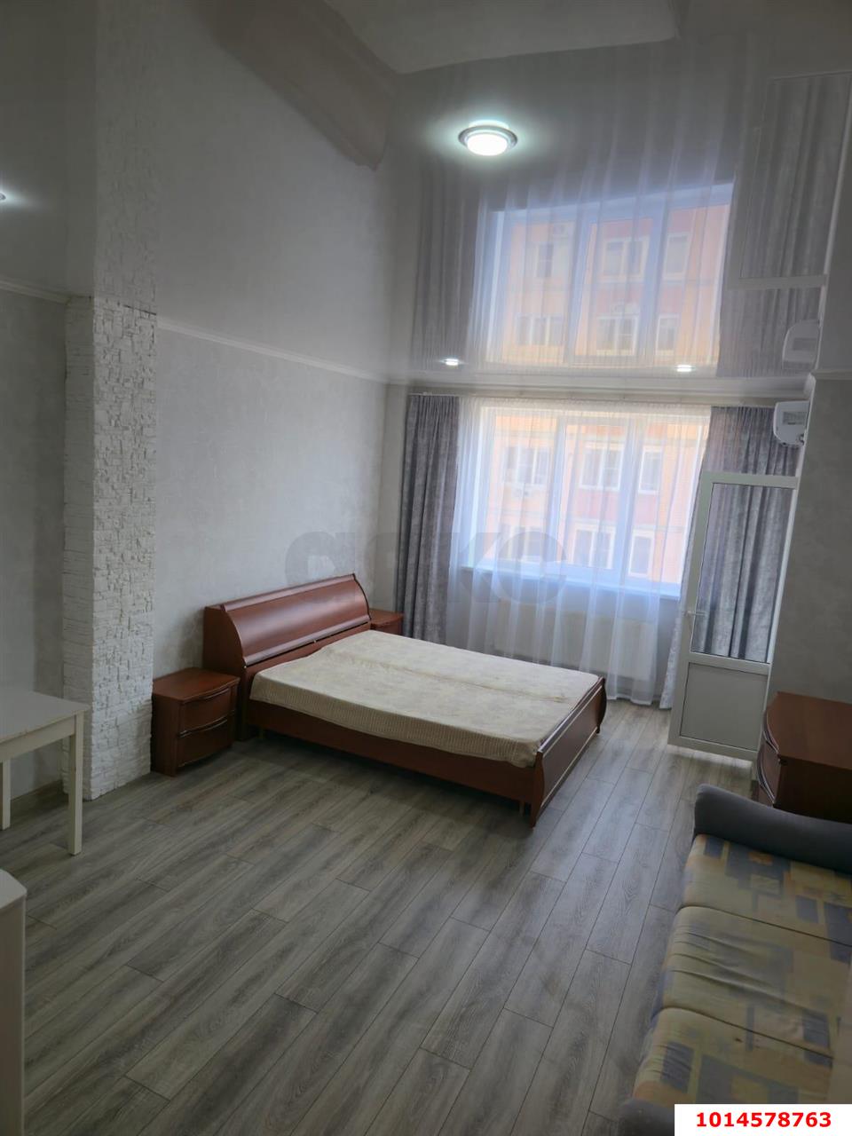 Фото №2: Студия 40 м² - Краснодар, Музыкальный, ул. имени Сергея Есенина, 104