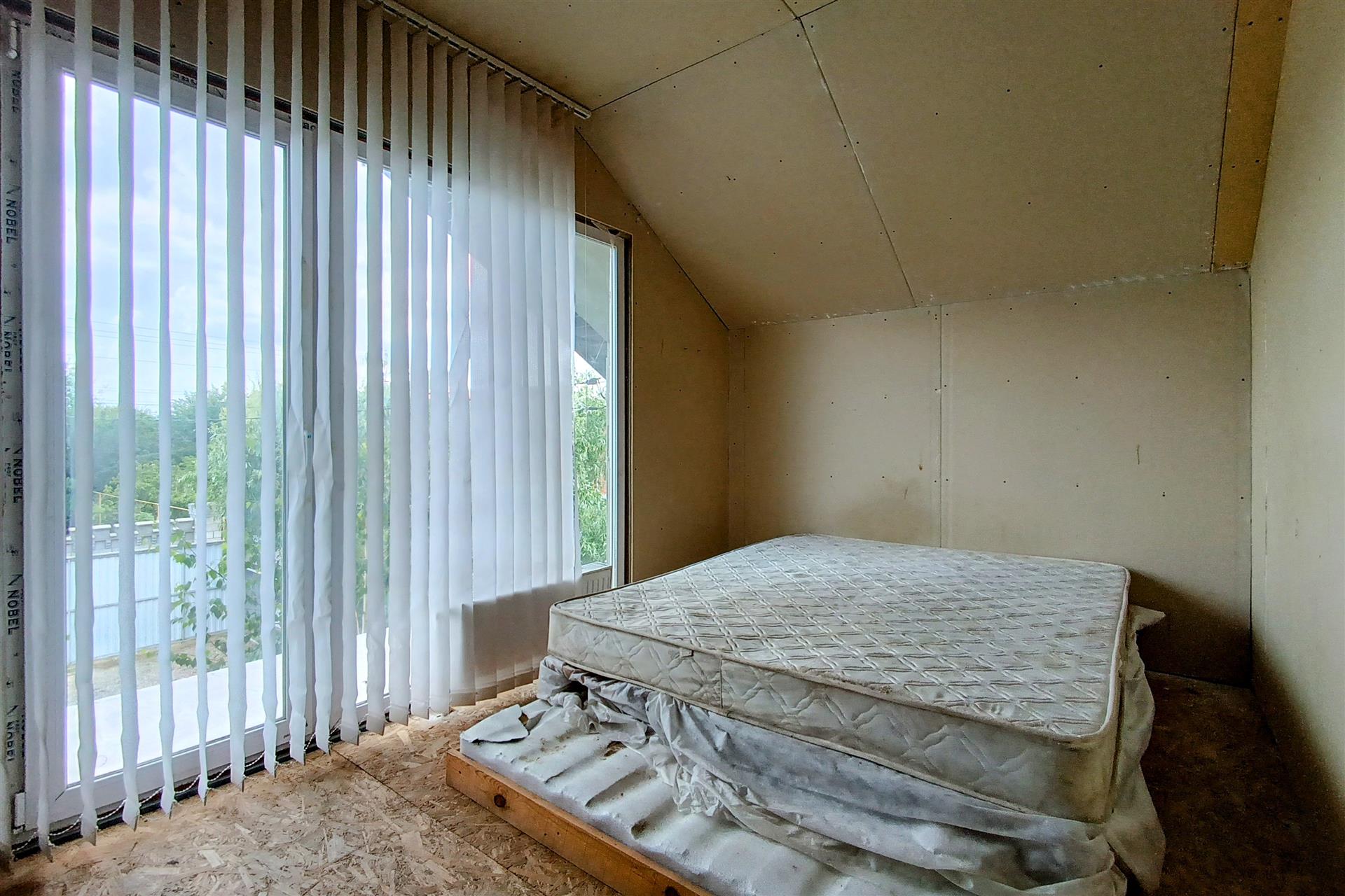 Фото №12: Дом 112 м² + 4 сот. - Ленина, Карасунский внутригородской округ, ст Восток, ул. Липовая, 347