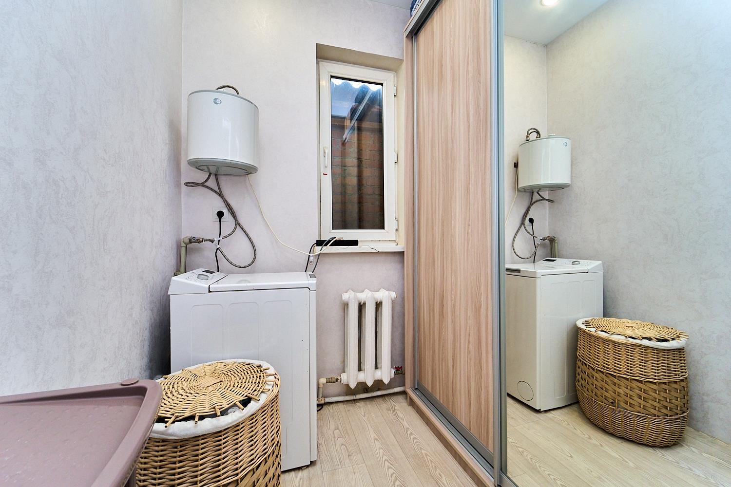 Фото №9: Часть дома 146 м² + 3 сот. - Краснодар, ул. имени Толстого, 23