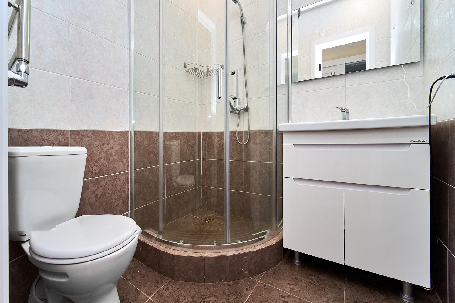 Фото №7: Часть дома 146 м² + 3 сот. - Краснодар, ул. имени Толстого, 23