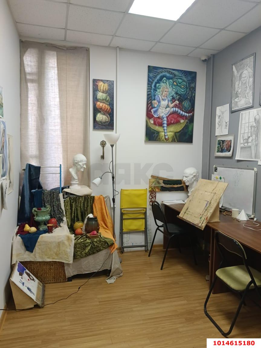 Фото №9: Коммерция 41 м² - Краснодар, Центральный внутригородской округ, мкр. Черёмушки, пр-д 1-й Вишнёвый, 3