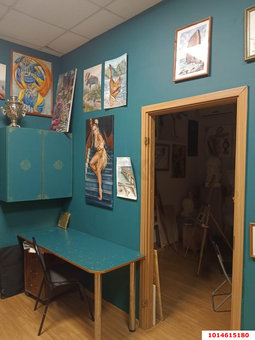 Фото №8: Коммерция 41 м² - Краснодар, Центральный внутригородской округ, мкр. Черёмушки, пр-д 1-й Вишнёвый, 3