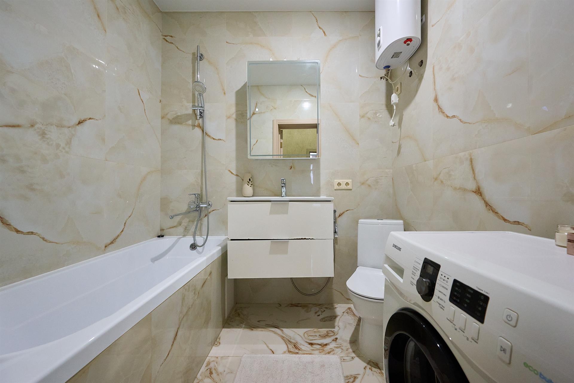 Фото №11: 3-комнатная квартира 74 м² - Краснодар, Карасунский внутригородской округ, Хлопчато-бумажный Комбинат, мкр. жилой комплекс Аквамарин, ул. Уральская, 75к2