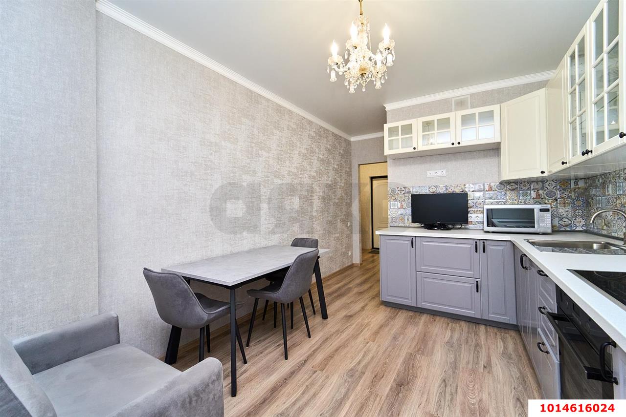 Фото №6: 1-комнатная квартира 40 м² - Краснодар, жилой комплекс На высоте, ул. Каляева, 263/4