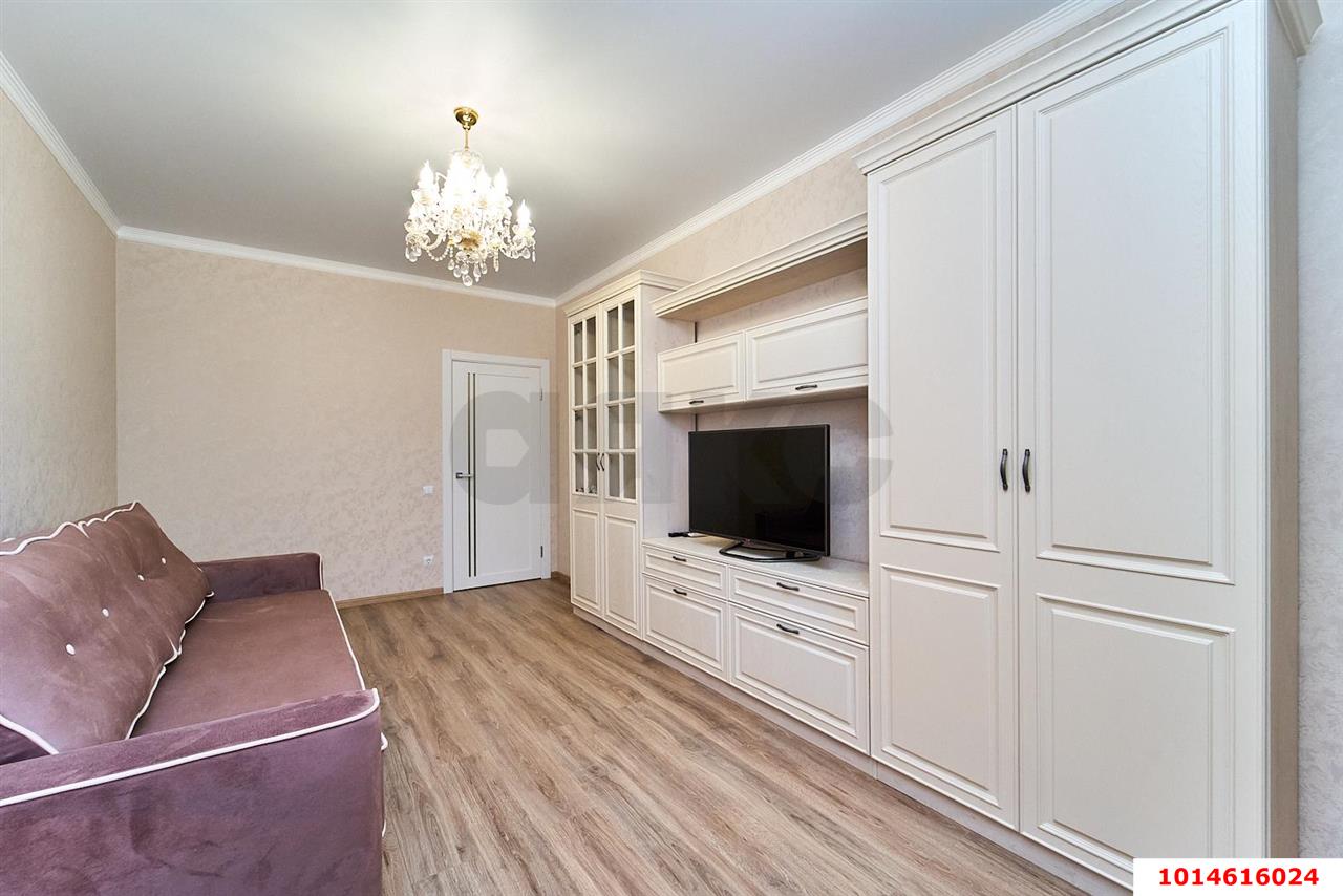 Фото №2: 1-комнатная квартира 40 м² - Краснодар, жилой комплекс На высоте, ул. Каляева, 263/4