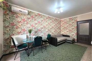 Фото №1: 1-комнатная квартира 50 м² - Краснодар, мкр. жилой комплекс Свобода, ул. Домбайская, 55к6