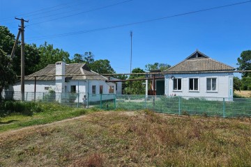 Фото №1: Дом 56 м² - Петровская, ул. Макеева, 36