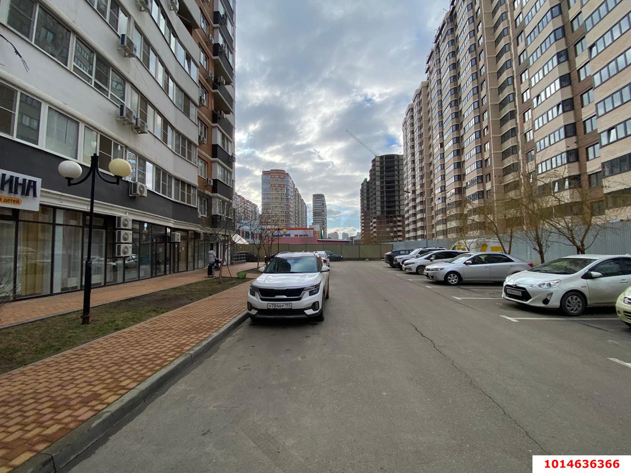 Фото №3: Торговое помещение 43 м² - Краснодар, имени Петра Метальникова, ул. Григория Пономаренко, 45