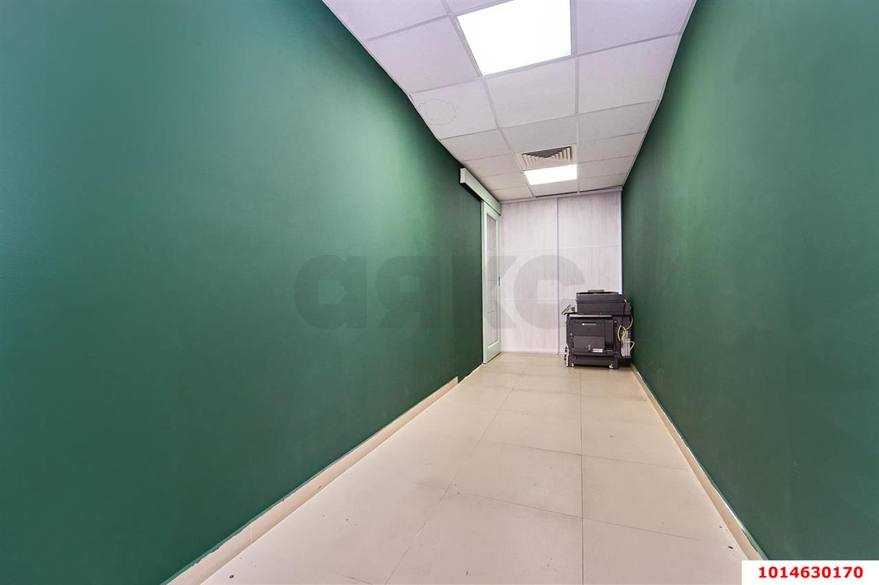 Фото №8: Торговое помещение 57 м² - Краснодар, Солнечный, ул. Архитектора Ишунина, 6