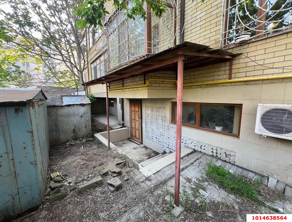 Фото №3: Торговое помещение 300 м² - Краснодар, Центральный, ул. Заводская, 19