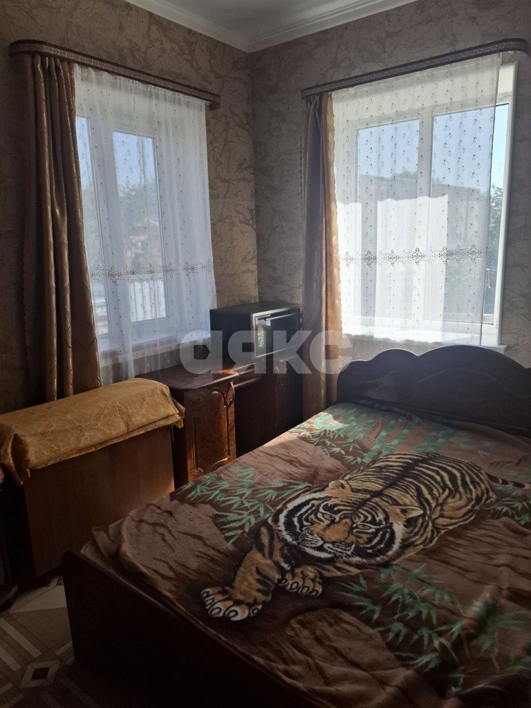 Фото №6: Дом 46 м² + 1329 сот. - Новокубанск, ул. Сочинская, 12