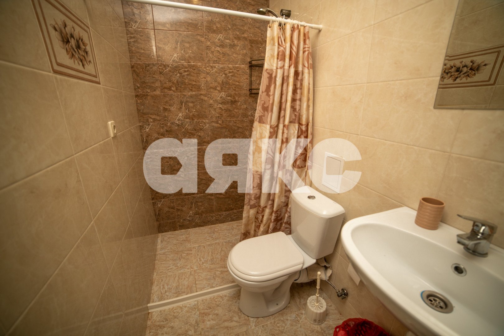 Фото №6: Часть дома 25 м² + 1 сот. - Геленджик, Голубая Бухта, пер. Заречный, 9