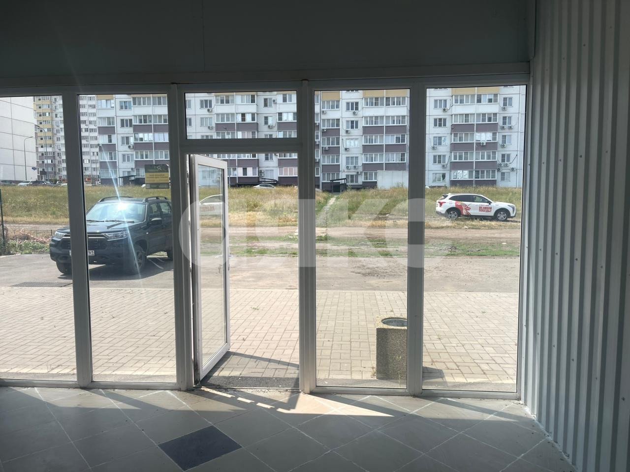 Фото №5: Коммерция 22 м² - Ростов-на-Дону, жилой комплекс Суворовский, пер. Амет Хана Султана, 5