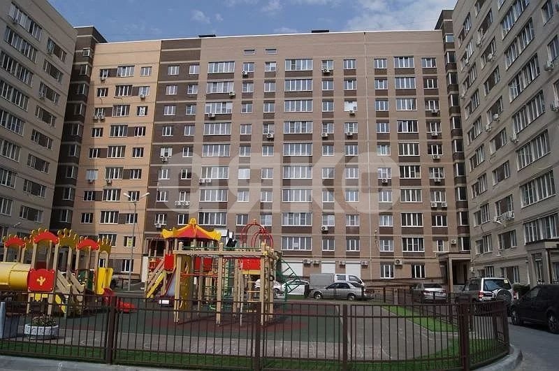 Фото №1: 1-комнатная квартира 46 м² - Ростов-на-Дону, квартал Верхнегниловской, ул. Матросова, 35