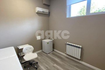 Фото №2: Коммерция 180 м² - Ростов-на-Дону, мкр. Нахичевань, ул. 16-я Линия, 61/30