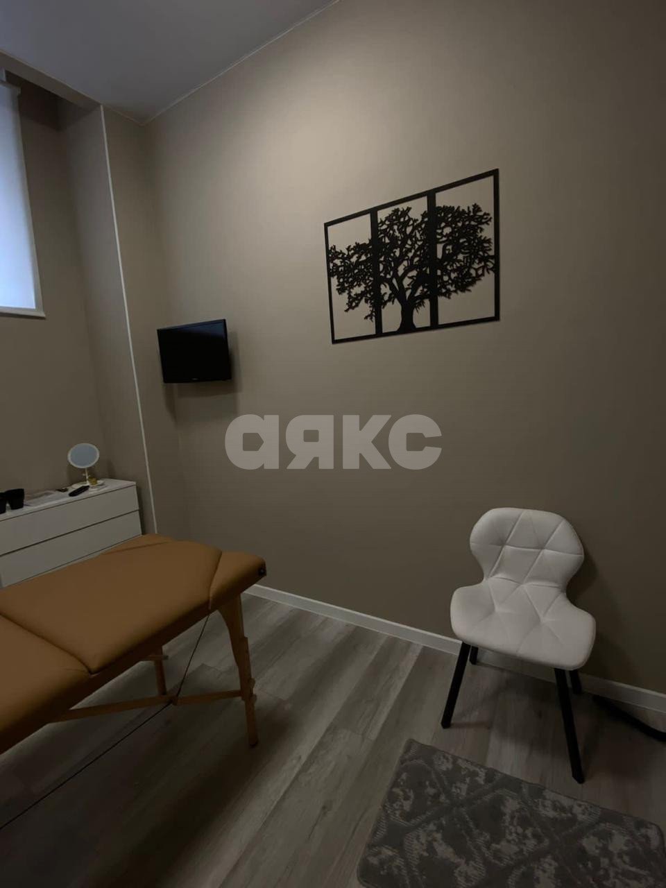 Фото №3: Коммерция 180 м² - Ростов-на-Дону, Нахичевань, ул. 16-я Линия, 61/30