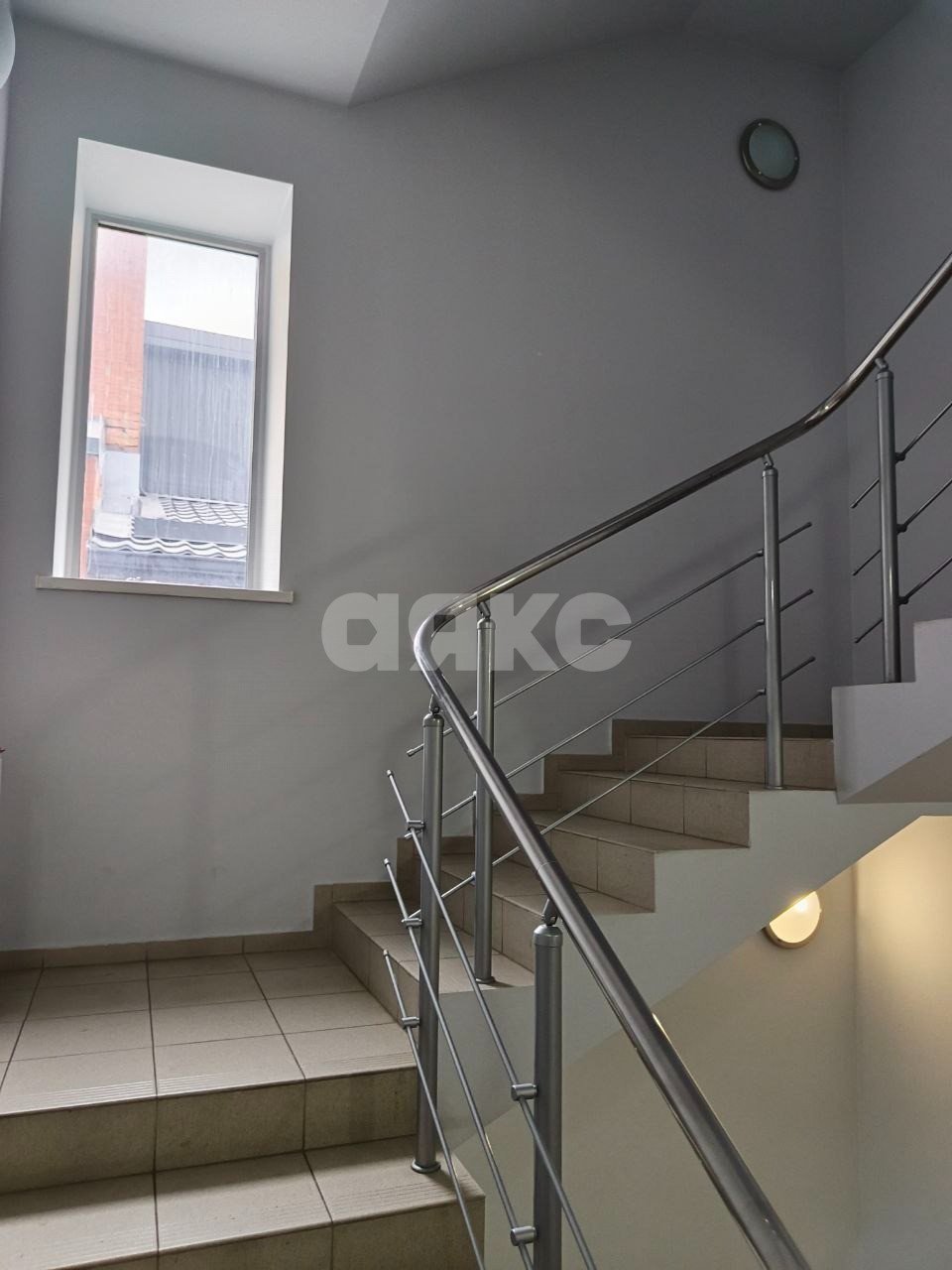Фото №7: Коммерция 1293 м² - Ростов-на-Дону, Кировский, ул. Красноармейская, 129