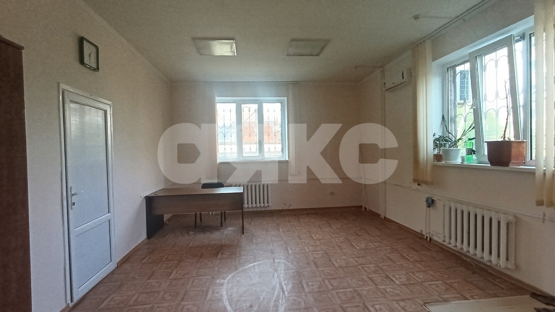 Фото №4: Коммерция 105 м² - Горячий Ключ, Администрация, ул. Ленина, 232Б