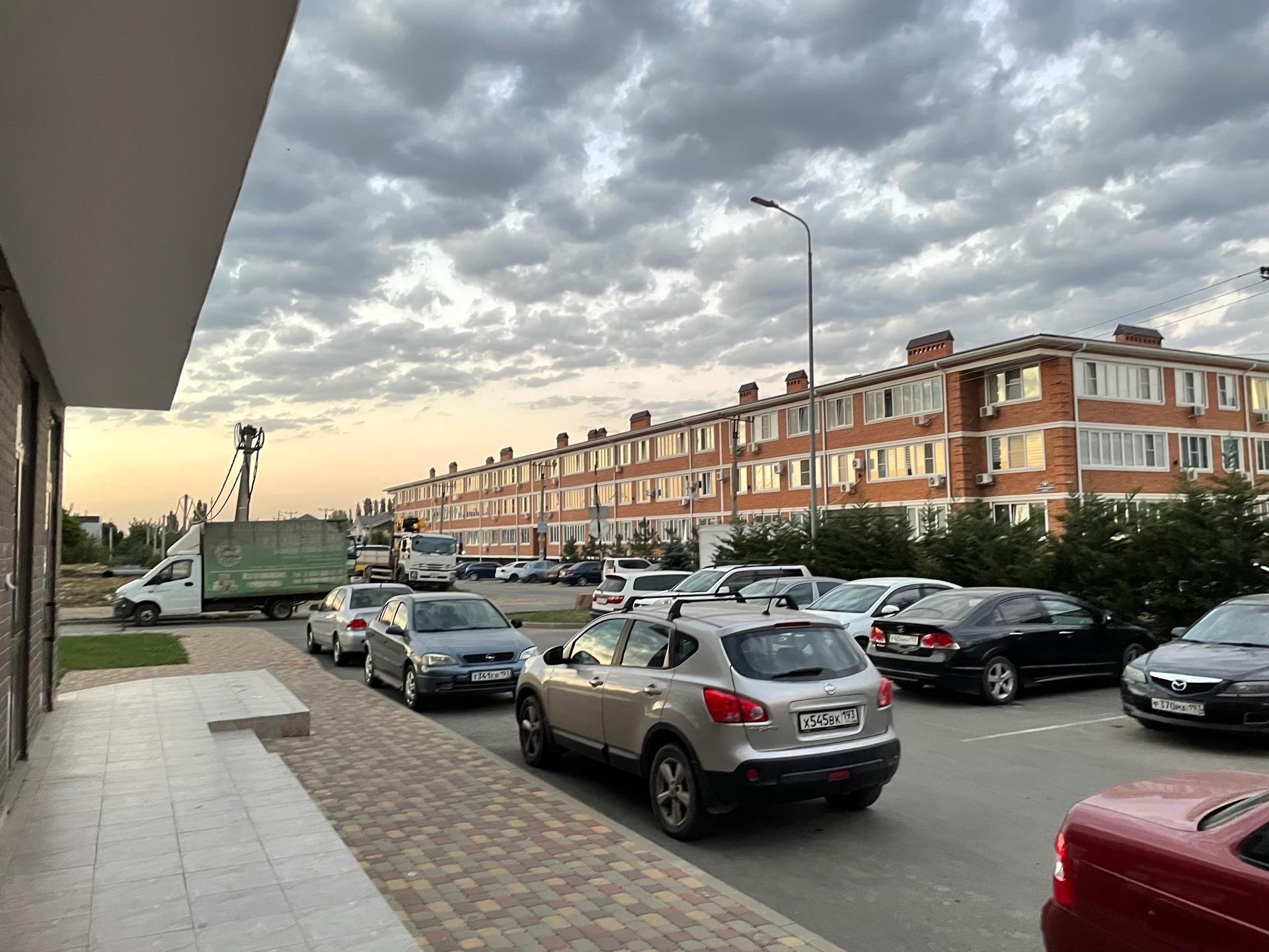 Фото №9: Коммерция 82 м² - Краснодар, ЖК Победный, жилой комплекс Победный, Прикубанский внутригородской округ, Завод Радиоизмерительных Приборов, мкр. имени Петра Метальникова, ул. Евгении Жигуленко, 13