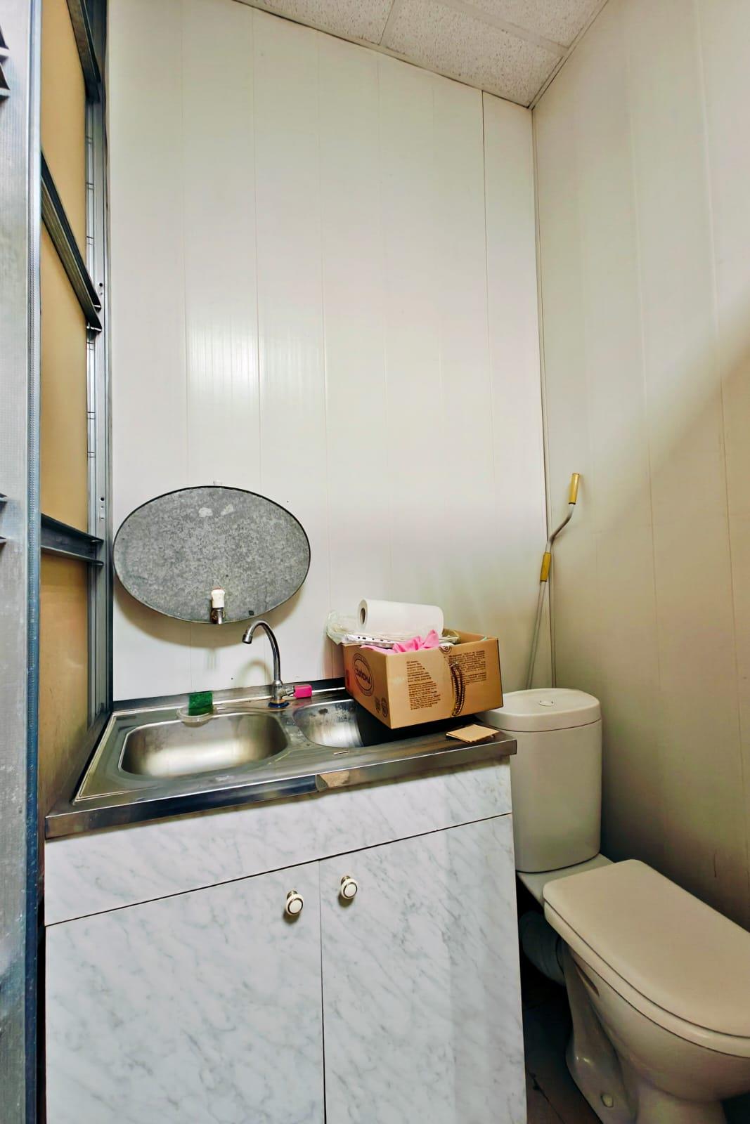 Фото №10: Коммерция 40 м² - Краснодар, Центральный внутригородской округ, мкр. Центральный, ул. Красноармейская, 62